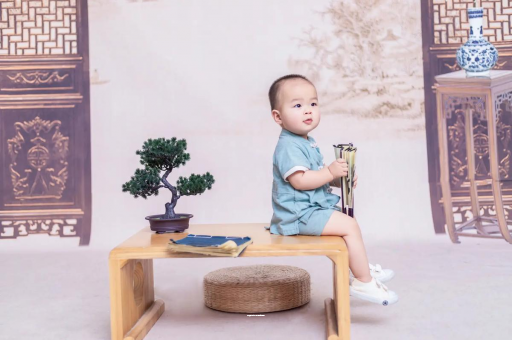 西藏宝宝掉头发是怎么回事